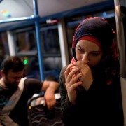 Profughi siriani in viaggio verso Germania e Austria