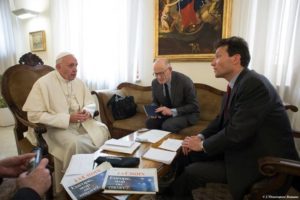 La Croix intervista papa Francesco