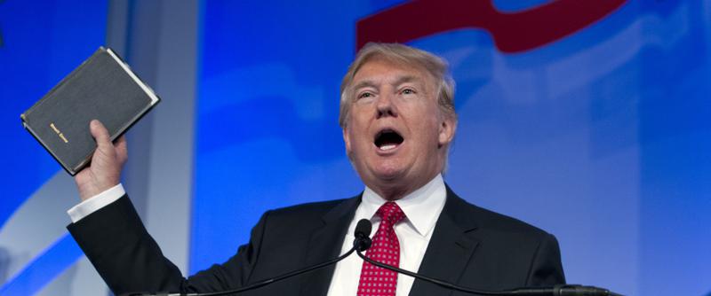 a cosa crede Donald Trump? 