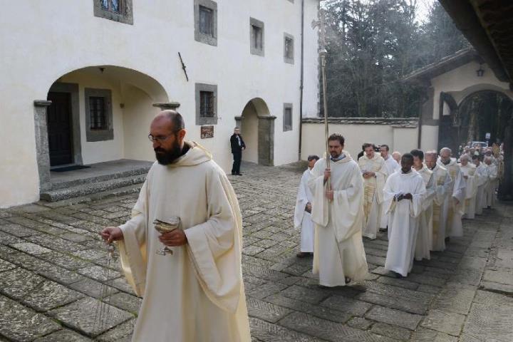 processione monastica
