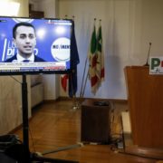 Luigi Di Maio in televisione all' interno della sede del PD, in attesa della conferenza stampa del leader del PD Matteo Renzi, Roma, 05 marzo 2018 (ANSA / Fabio Frustaci)