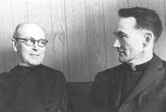 John C. Murry con A. Dulles (1966).
