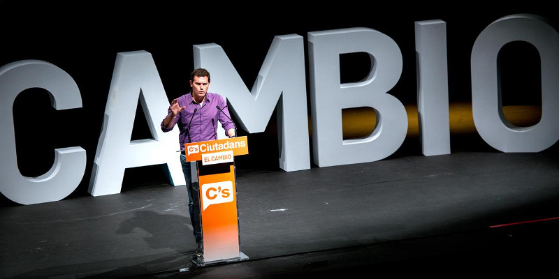 preti e laici di Valenza