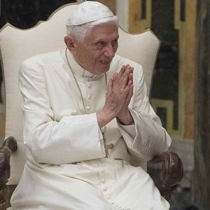Ratzinger e l'informazione cattolica: a sua immagine e somiglianza ...