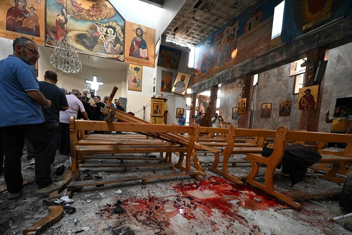 La Chiesa di Sant'Elia a Damasco dopo l'attentato di domenica.