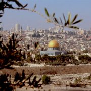 Sia pace in Terra Santa